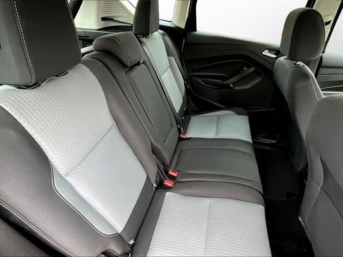 Used 2017 Ford C-MAX SE image 17