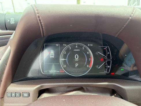 Used 2020 Lexus ES 350 w/ Premium Package FWD image 18