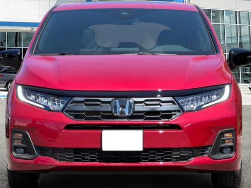 New 2026 Honda Odyssey Sport-L image 9