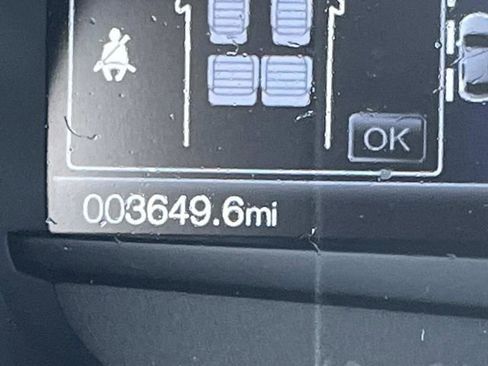 Used 2024 Ford Edge SE image 36