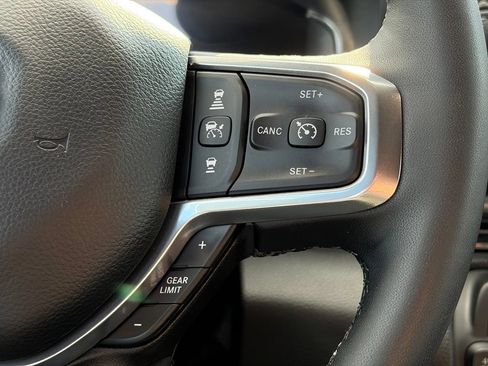 Used 2025 RAM 1500 Laramie w/ Night Edition AWD/4WD image 30