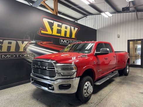 Used 2022 RAM 3500 Laramie AWD/4WD image 1