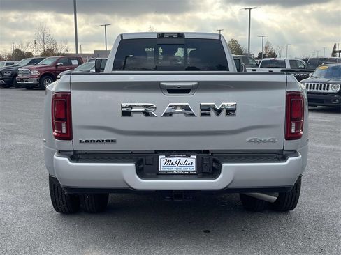 New 2026 RAM 3500 Laramie w/ Towing Technology Group image 8