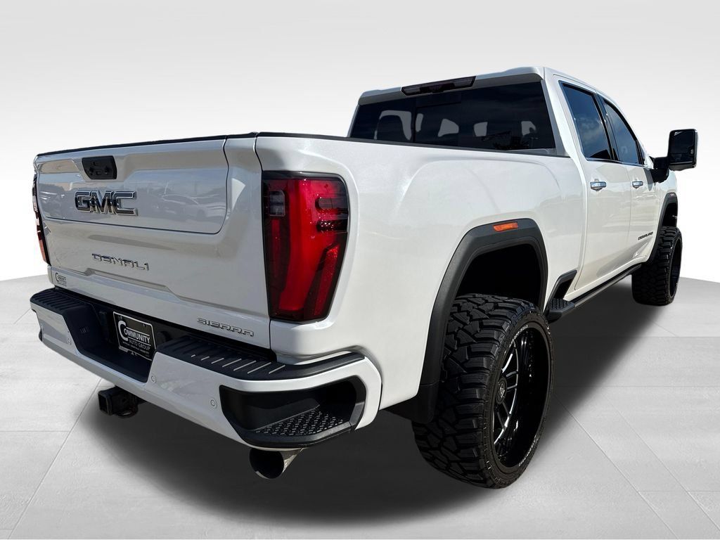Used 2024 GMC Sierra 2500 Denali Ultimate w/ Max Trailering Package AWD/4WD image 7