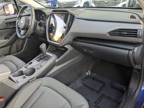 Used 2024 Subaru Crosstrek 2.0i Premium image 31