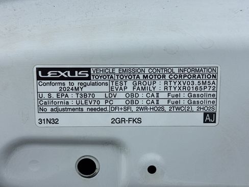 Used 2024 Lexus IS 300 AWD w/ Premium Package image 21