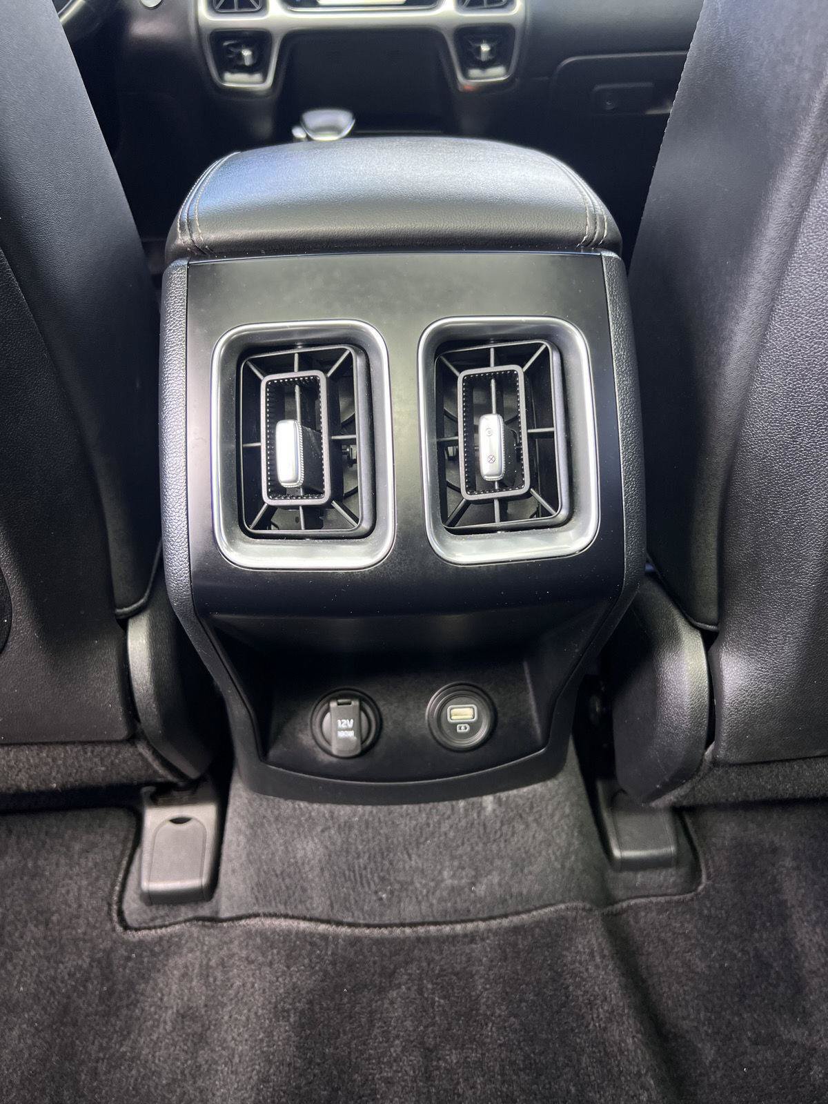 Used 2022 Kia Sorento EX w/ Panoramic Sunroof Package FWD image 20