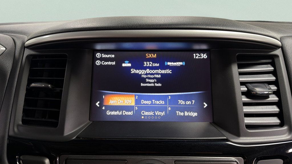 Used 2019 Nissan Pathfinder S AWD/4WD image 25