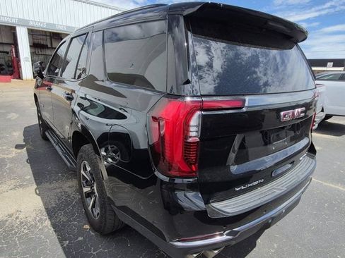 Used 2025 GMC Yukon AT4 w/ Premium Trailering Package AWD/4WD image 7