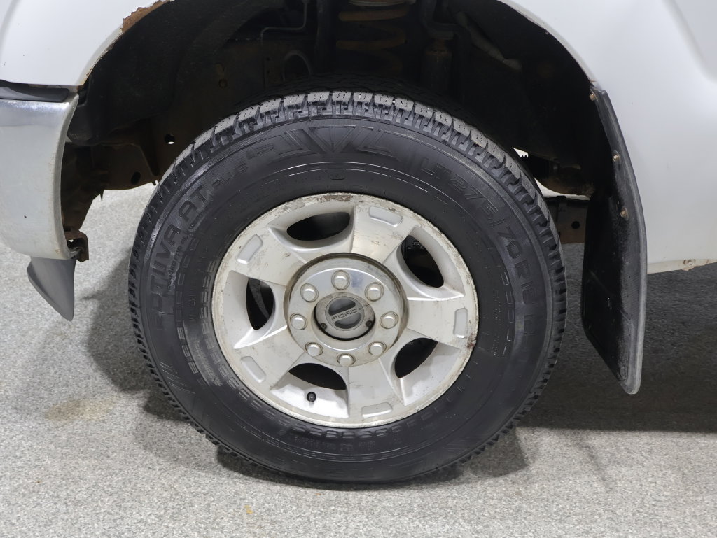 Used 2015 Ford F250 XLT AWD/4WD image 16