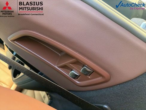 Used 2022 BMW ALPINA XB7 AWD/4WD image 45