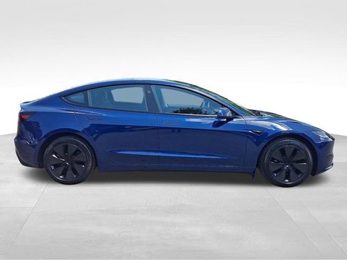 Used 2024 Tesla Model 3 Long Range RWD image 9