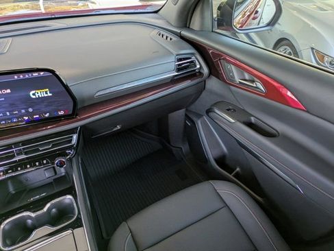 Used 2026 Chevrolet Traverse Z71 w/ Enhanced Driving Package image 15