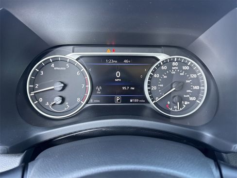 Used 2025 Nissan Sentra SV image 15