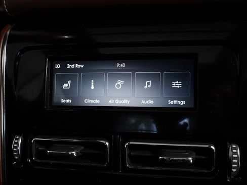 Used 2023 Lincoln Aviator Black Label w/ Jet Package image 12