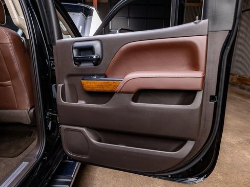 Used 2016 Chevrolet Silverado 3500 High Country w/ Duramax Plus Package AWD/4WD image 32