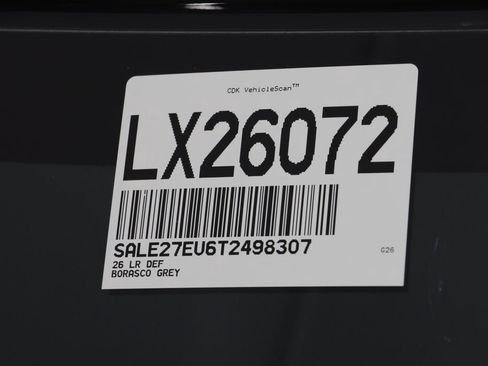 Certified 2026 Land Rover Defender 110 X-Dynamic SE AWD/4WD image 26