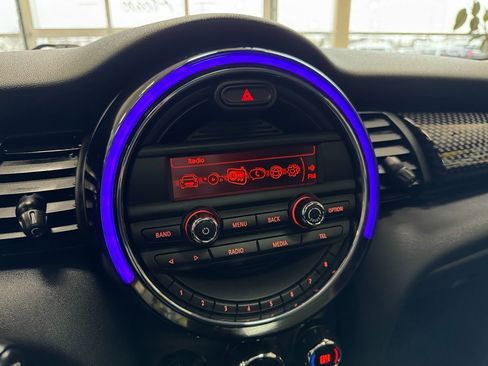 Used 2014 MINI Cooper S image 27