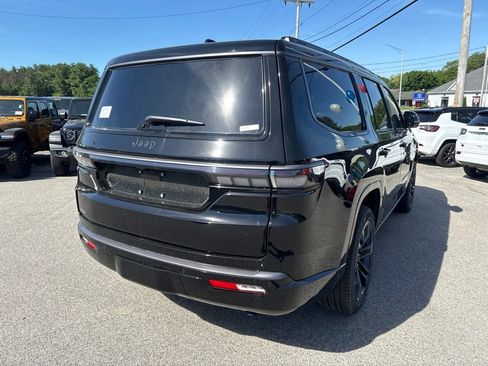 New 2026 Jeep Grand Wagoneer Summit AWD/4WD image 5