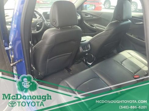 Used 2023 Chevrolet Malibu LT FWD image 13