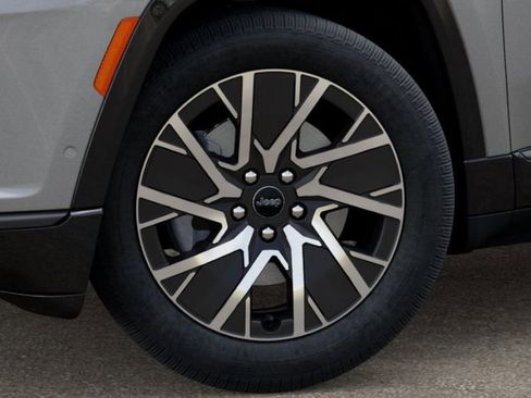 New 2025 Jeep Wagoneer S Limited w/ Comfort Package image 8