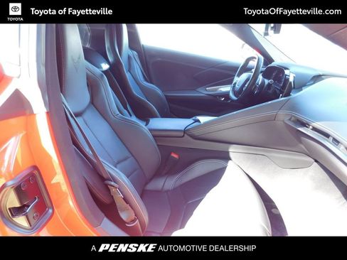 Used 2021 Chevrolet Corvette Stingray Coupe w/ 1LT RWD image 3