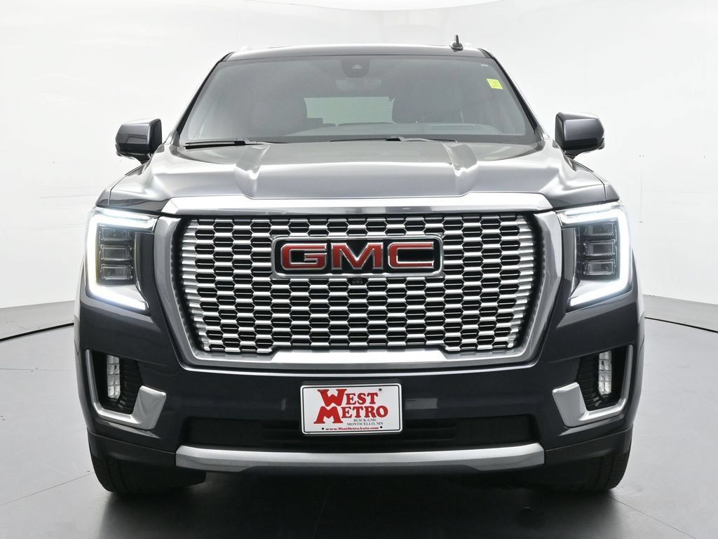 Used 2021 GMC Yukon Denali w/ Denali Premium Package AWD/4WD image 30