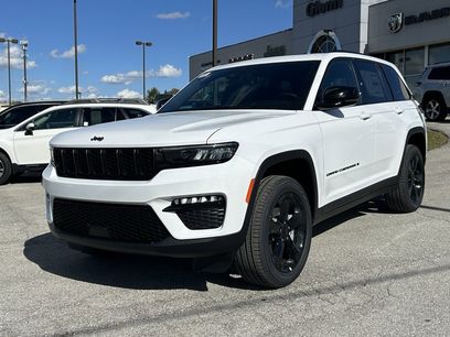 New 2025 Jeep Grand Cherokee Limited w/ Black Appearance Package