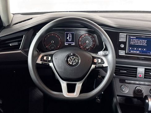 Certified 2021 Volkswagen Jetta S image 14