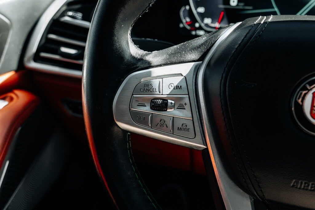 Used 2022 BMW ALPINA XB7 AWD/4WD image 32