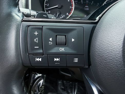 Certified 2021 Nissan Rogue SL w/ Premium Package FWD image 31