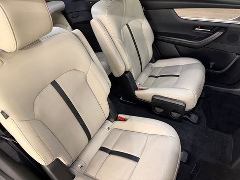 Used 2025 MAZDA CX-90 Plug-In Hybrid w/ Preferred AWD/4WD image 45
