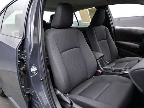 Used 2024 Toyota Corolla LE FWD image 13