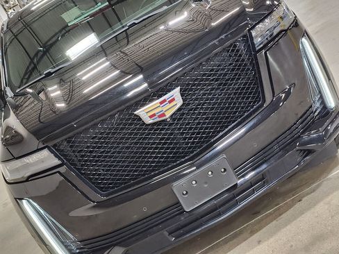 Used 2022 Cadillac Escalade Sport w/ Touring Package image 20