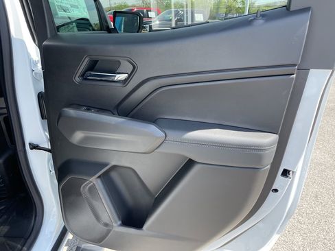 New 2026 Chevrolet Colorado LT image 35