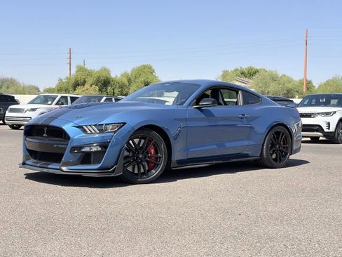 Used 2021 Ford Mustang Shelby GT500 w/ Technology Package RWD image 2