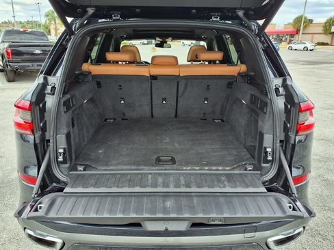 Used 2019 BMW X5 xDrive40i w/ M Sport Package AWD/4WD image 19