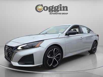 Used 2024 Nissan Altima 2.5 SR w/ SR Premium Package