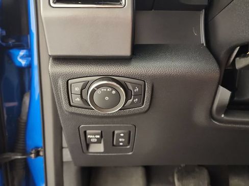 Used 2020 Ford F150 XLT w/ Equipment Group 302A Luxury AWD/4WD image 21