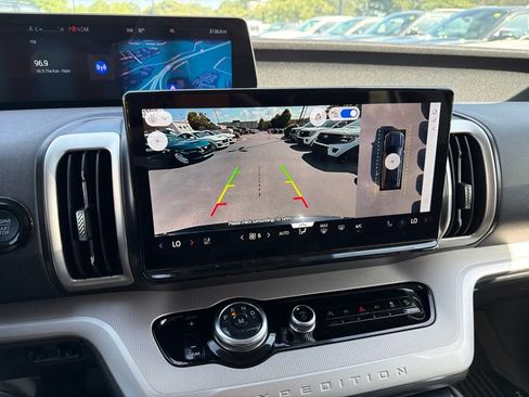 New 2026 Ford Expedition Max Active AWD/4WD image 3