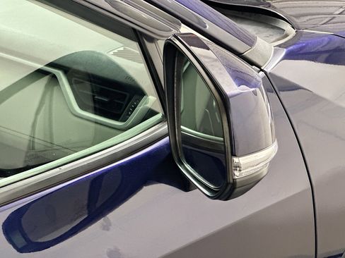 Used 2022 Toyota RAV4 XLE w/ Convenience Package image 10