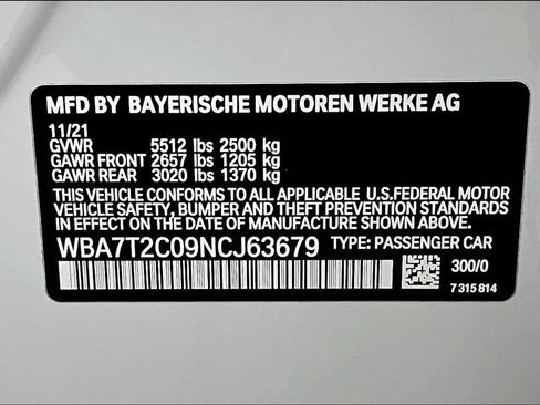 Used 2022 BMW 740i w/ M Sport Package image 41