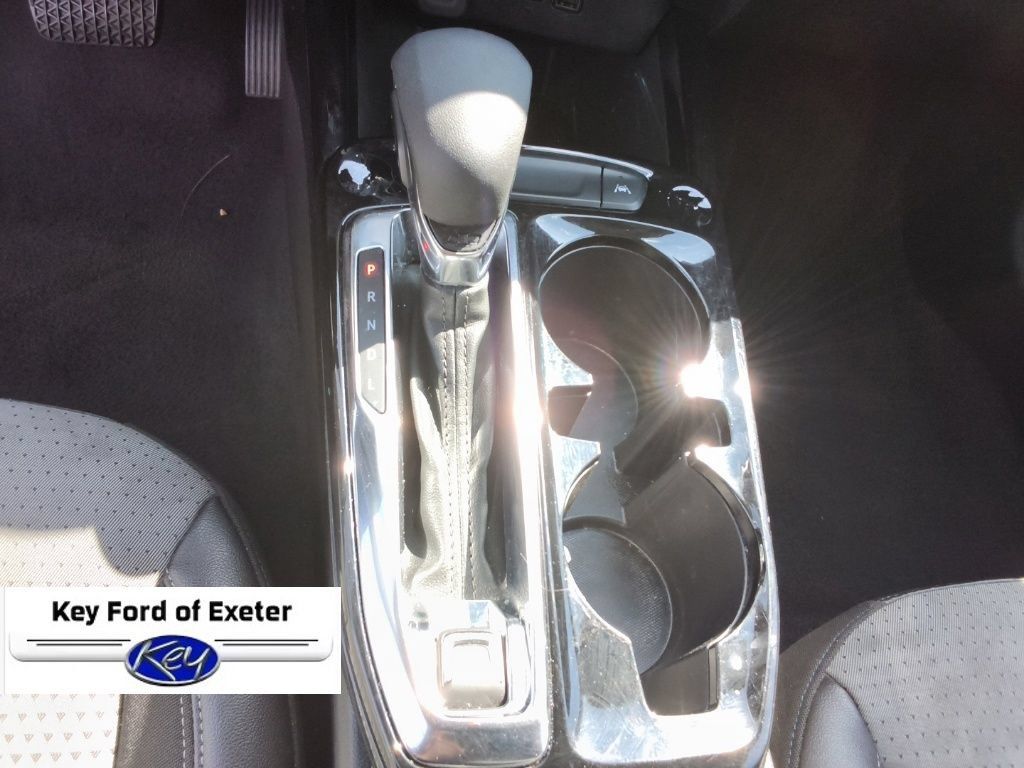 Used 2025 Chevrolet Trax LT FWD image 31