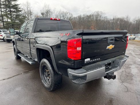 Used 2018 Chevrolet Silverado 3500 LT image 3