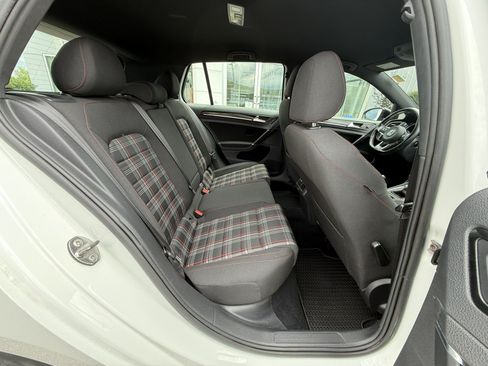 Used 2017 Volkswagen GTI S FWD image 21