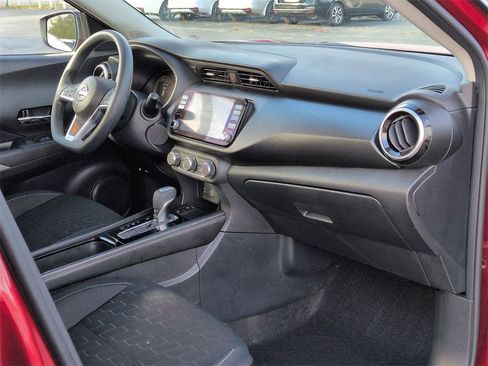 Used 2024 Nissan Kicks SV image 20
