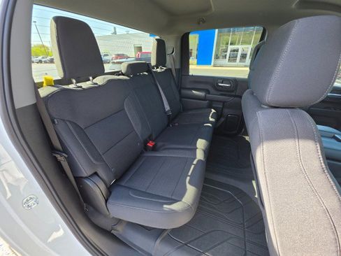 Used 2025 Chevrolet Silverado 2500 Custom w/ Custom Value Package AWD/4WD image 16