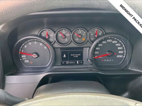 Used 2024 Chevrolet Silverado 1500 W/T w/ Z71 Off-Road Package AWD/4WD image 20