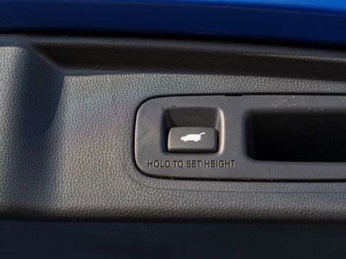 Used 2024 Honda CR-V EX-L image 10