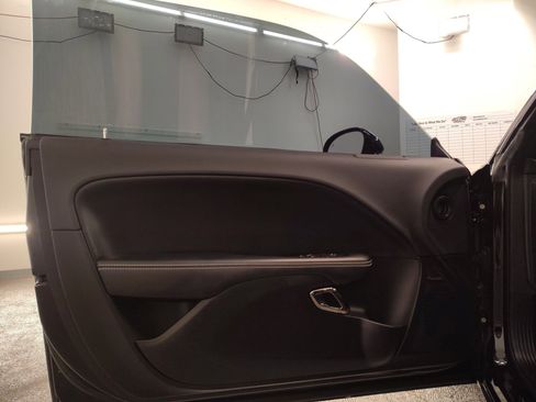 Used 2016 Dodge Challenger SRT Hellcat image 19